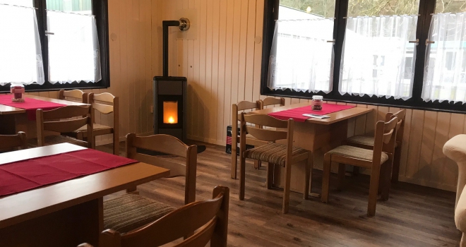NEU! Raum im Sommerhaus kann gemietet werden
